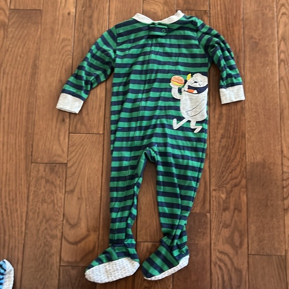 Bundle of 5 Carter’s Sleepers - Picture 5 of 6